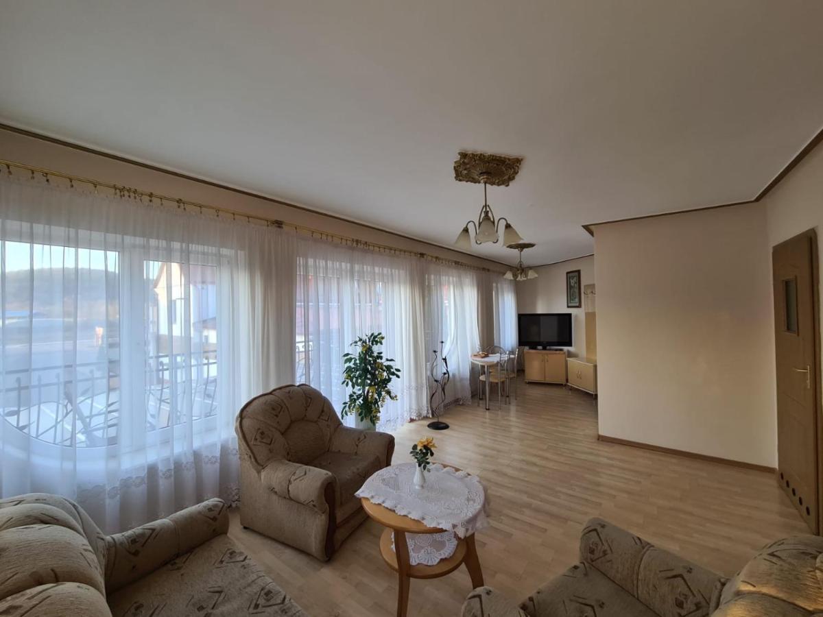 Hotel Mimoza Libusza ภายนอก รูปภาพ
